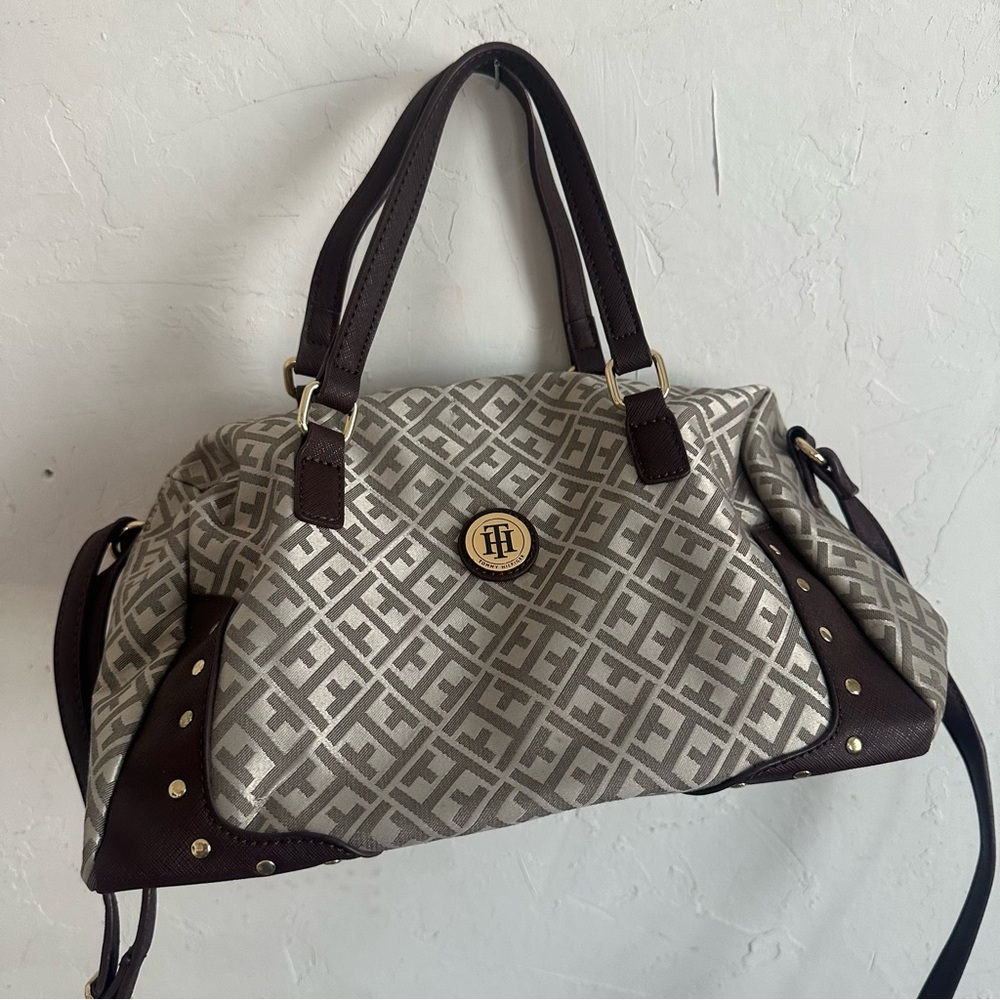 Tommy Hilfiger purse